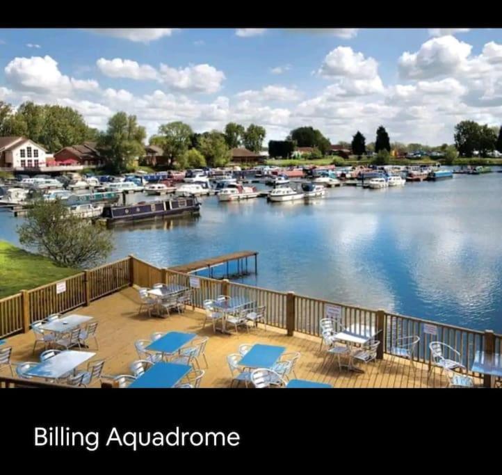 شقة Billing Aquadrome Northampton, Royale Poplar Km12 المظهر الخارجي الصورة