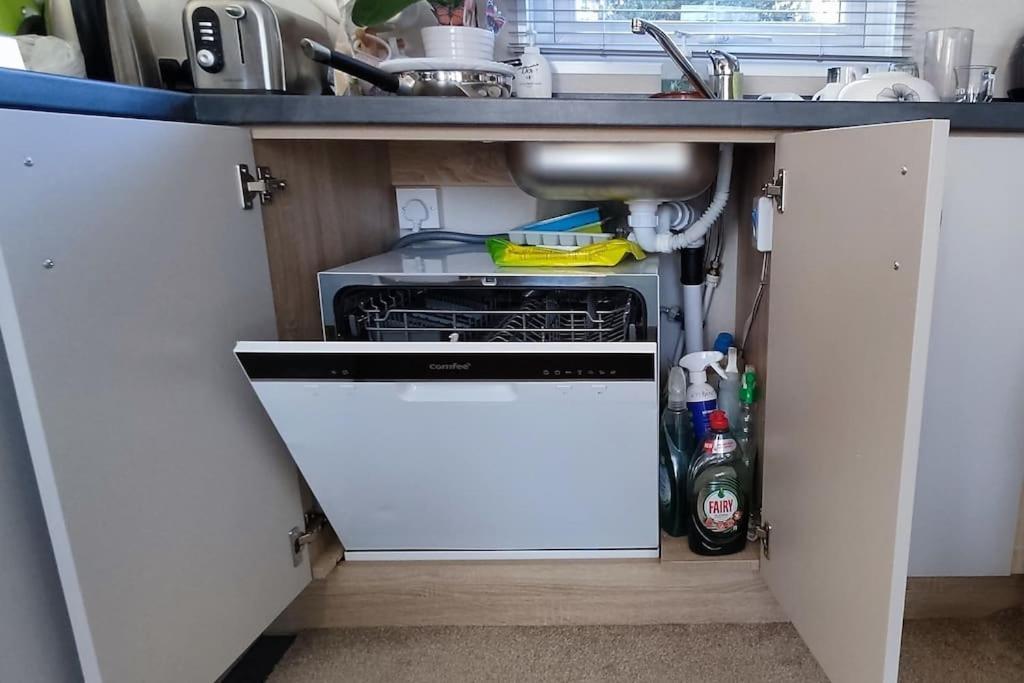 شقة Billing Aquadrome Northampton, Royale Poplar Km12 المظهر الخارجي الصورة